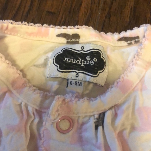 Bundle of Footed sleepers! Size 6 months - Picture 2 of 7